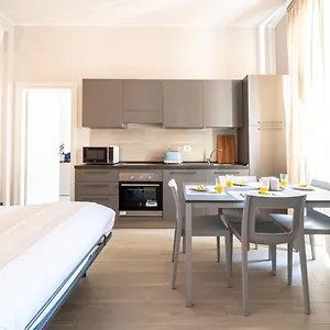  Apartamento Easylife - Accogliente Residenza A Due Passi Dal Duomo